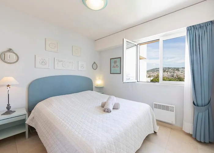 2 Bedrooms 2 Bathrooms Clear View In Palm Area Apartmán Cannes
